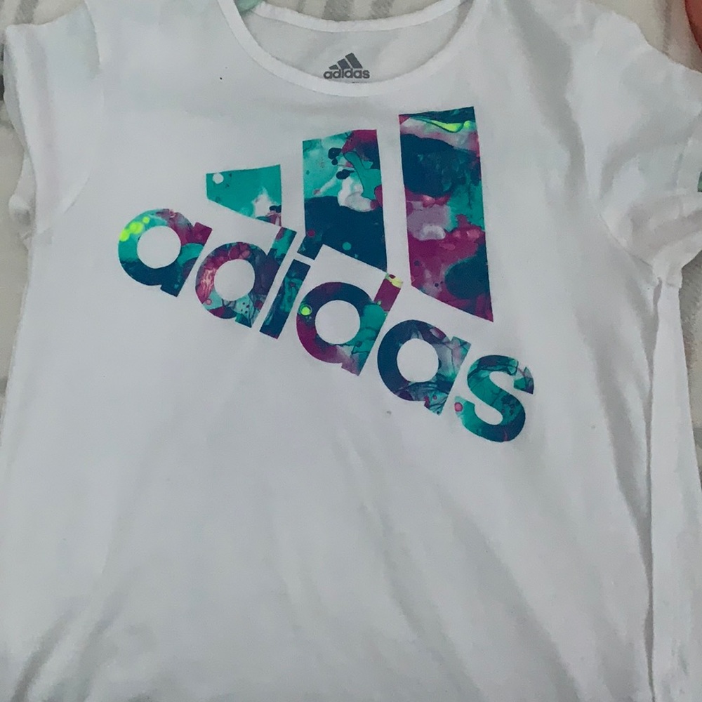 Adidas T-shirt